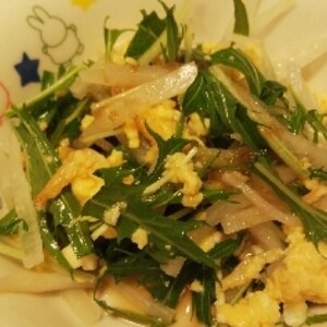 小えび炒り卵と大根・水菜のサラダ